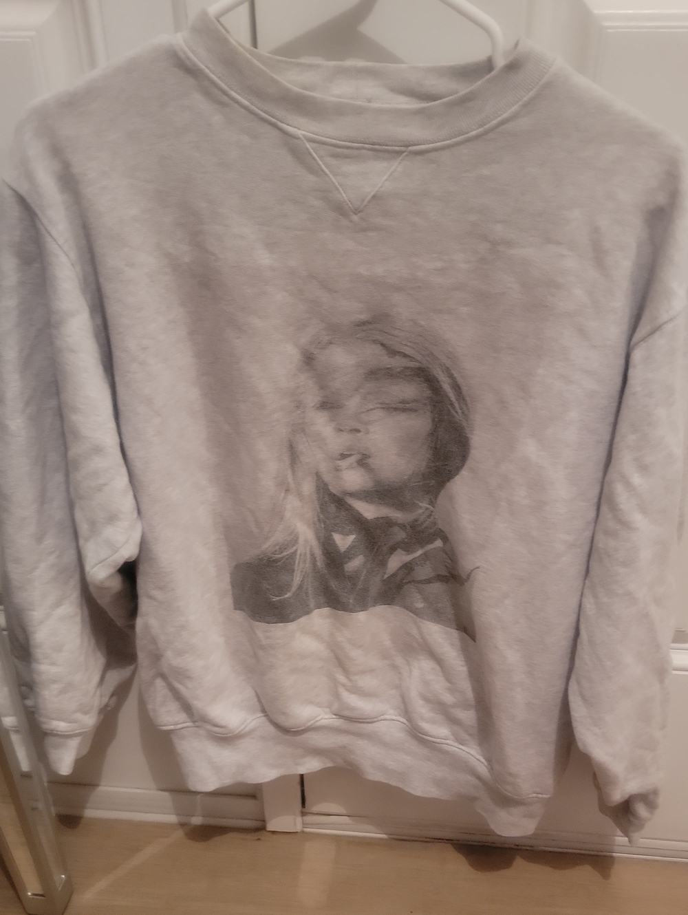 Anine Bing Gray Crew Neck Kate Moss Sweatshirt. Size XS. Great Condition!